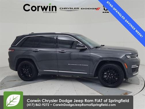 2022 Jeep Grand Cherokee Summit