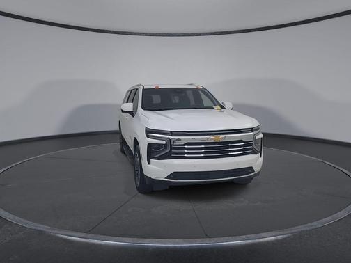Summit White 2025 Chevrolet Suburban LT