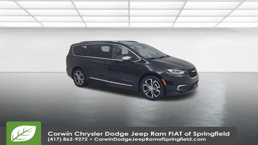 2025 Chrysler Pacifica Pinnacle