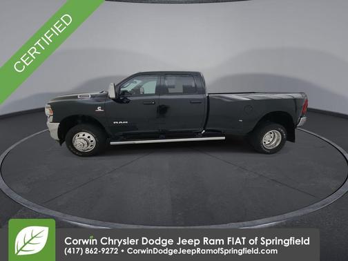 Diamond Black 2024 RAM 3500 Laramie