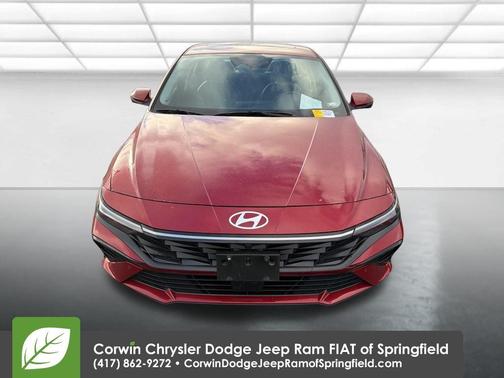 2024 Hyundai ELANTRA Limited