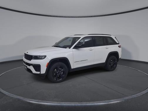 Bright White Clearcoat 2026 Jeep Grand Cherokee Limited