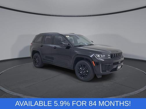 2026 Jeep Grand Cherokee Laredo