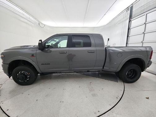 2026 RAM 3500 Limited