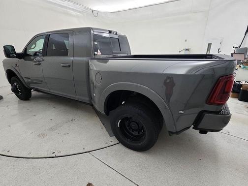 2026 RAM 3500 Limited