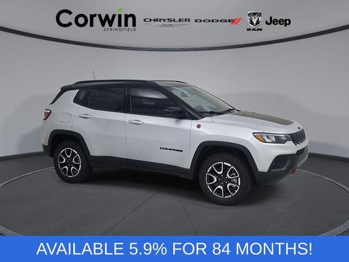 Silver Zynith 2026 Jeep Compass Trailhawk