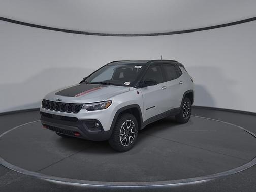 Silver Zynith 2026 Jeep Compass Trailhawk