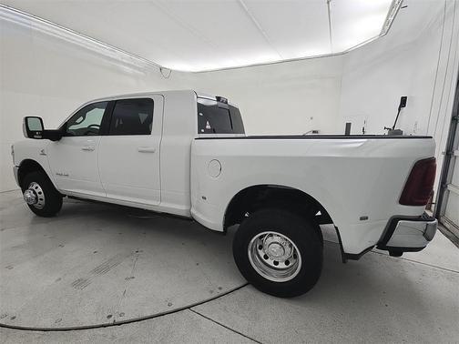 2025 RAM 3500 Laramie