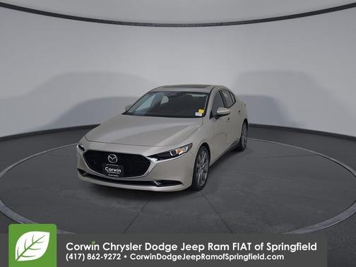 Platinum 2025 Mazda Mazda3 FWD w/Preferred Package