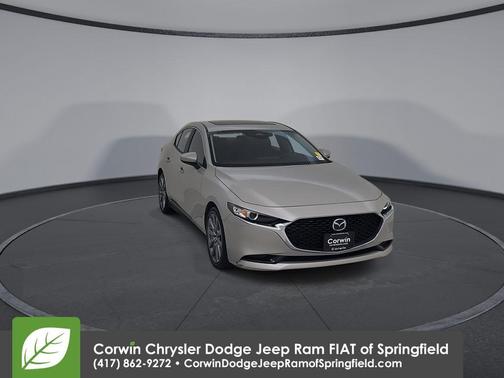 Platinum 2025 Mazda Mazda3 FWD w/Preferred Package