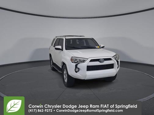 White 2018 Toyota 4Runner SR5