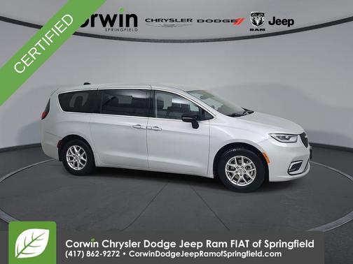 2024 Chrysler Pacifica Touring-L