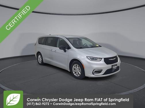 2024 Chrysler Pacifica Touring-L