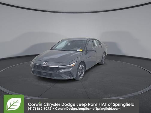 2025 Hyundai ELANTRA SEL Convenience