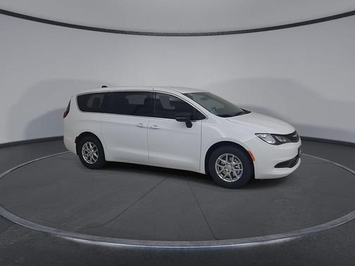 2026 Chrysler Voyager LX