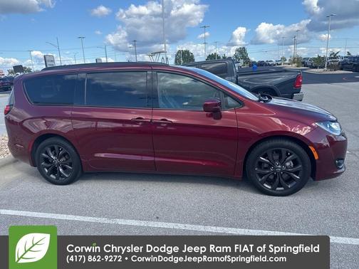 2020 Chrysler Pacifica Touring-L Plus