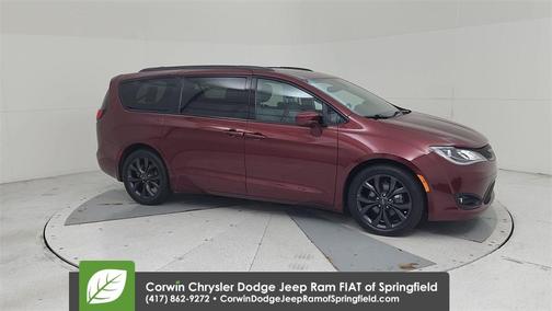 2020 Chrysler Pacifica Touring-L Plus