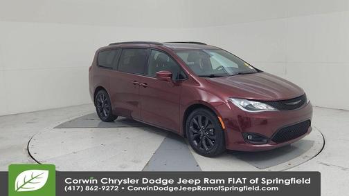 2020 Chrysler Pacifica Touring-L Plus