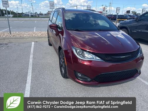 2020 Chrysler Pacifica Touring-L Plus