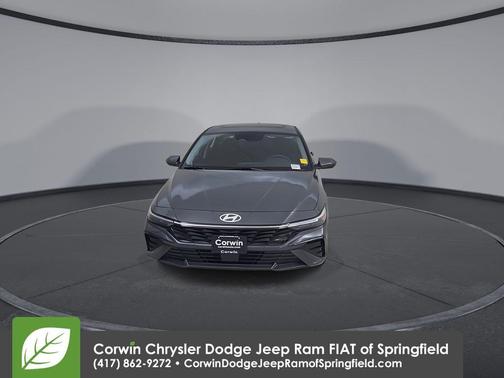 2025 Hyundai ELANTRA SEL Convenience