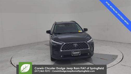 2024 Toyota Corolla Cross XLE