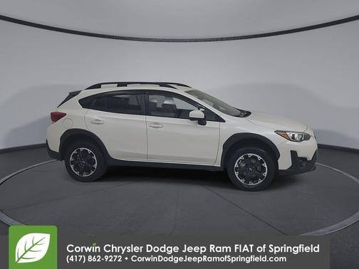 Crystal White Pearl 2021 Subaru Crosstrek Premium