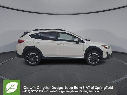 Crystal White Pearl 2021 Subaru Crosstrek Premium