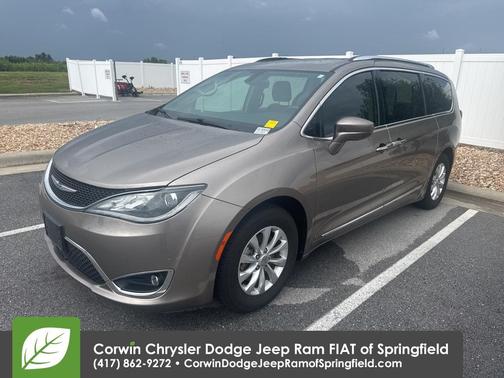 2018 Chrysler Pacifica Touring-L Plus