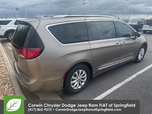 2018 Chrysler Pacifica Touring-L Plus