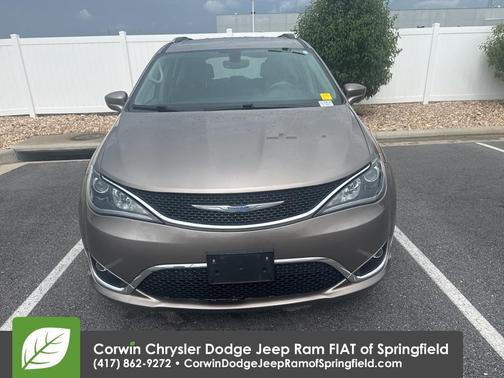2018 Chrysler Pacifica Touring-L Plus