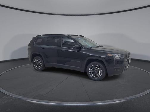Diamond Black 2026 Jeep Cherokee LAREDO/LIMITED