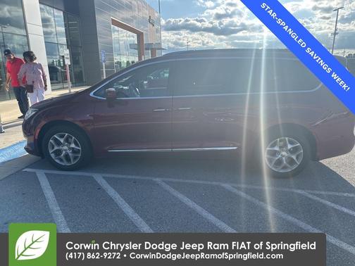 2020 Chrysler Pacifica Touring-L