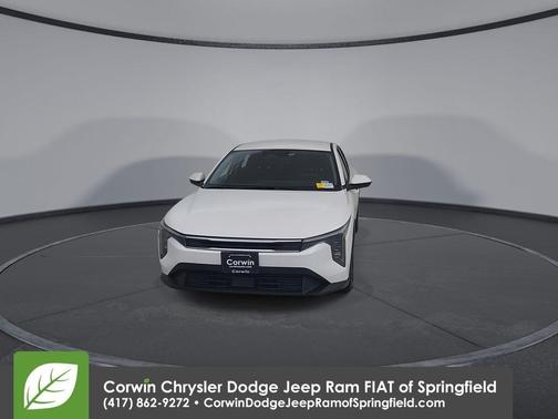 Snow White Pearl 2025 Kia K4