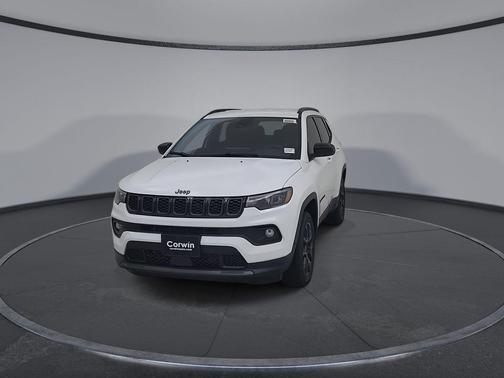 Bright White Clearcoat 2026 Jeep Compass Latitude