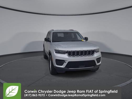 Silver Zynith 2025 Jeep Grand Cherokee Laredo