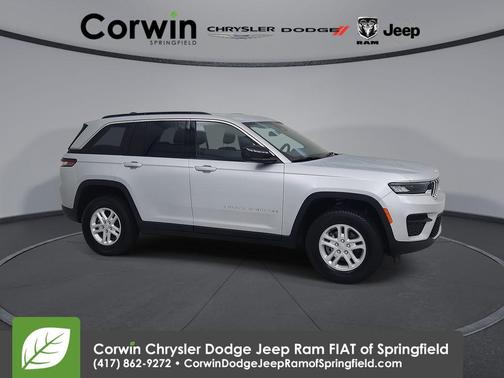 Silver Zynith 2025 Jeep Grand Cherokee Laredo