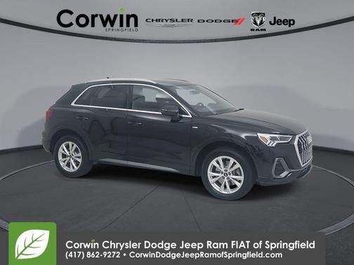 2025 Audi Q3 45 S line Premium