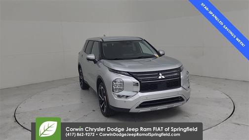 2024 Mitsubishi Outlander SE