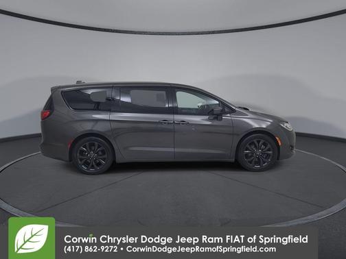 2018 Chrysler Pacifica Touring Plus