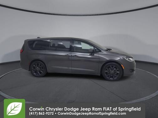 2018 Chrysler Pacifica Touring Plus