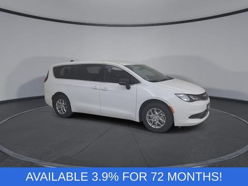 2026 Chrysler Voyager LX