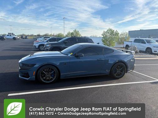 2025 Ford Mustang Dark Horse