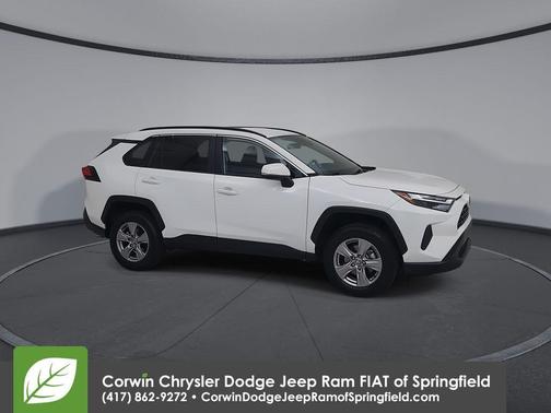 Ice 2025 Toyota RAV4 XLE