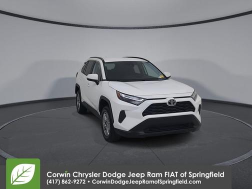 Ice 2025 Toyota RAV4 XLE