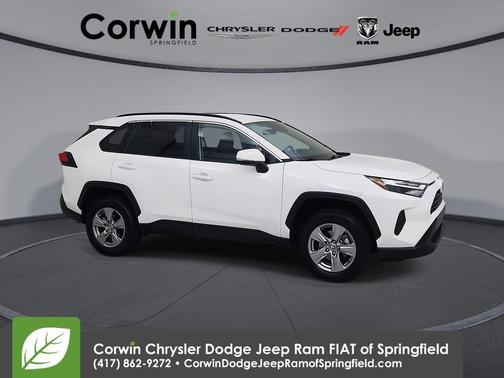 Ice 2025 Toyota RAV4 XLE