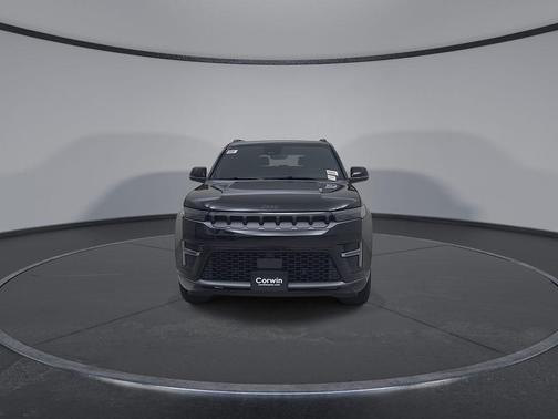 Gloss Black 2026 Jeep Grand Wagoneer Limited