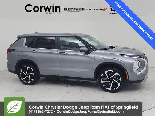 2024 Mitsubishi Outlander SE