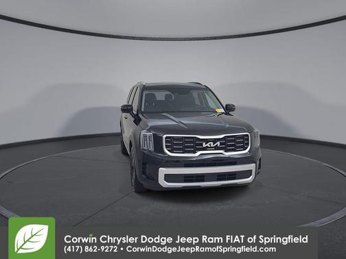Ebony Black 2025 Kia Telluride S