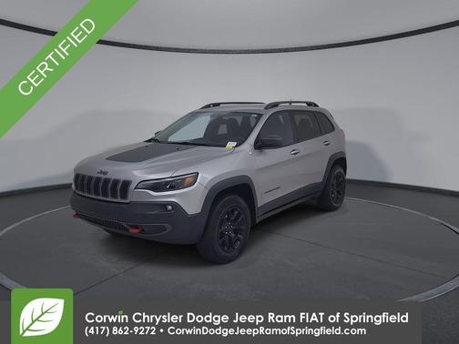 Billet Silver Metallic Clearcoat 2019 Jeep Cherokee Trailhawk