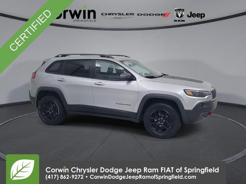 Billet Silver Metallic Clearcoat 2019 Jeep Cherokee Trailhawk
